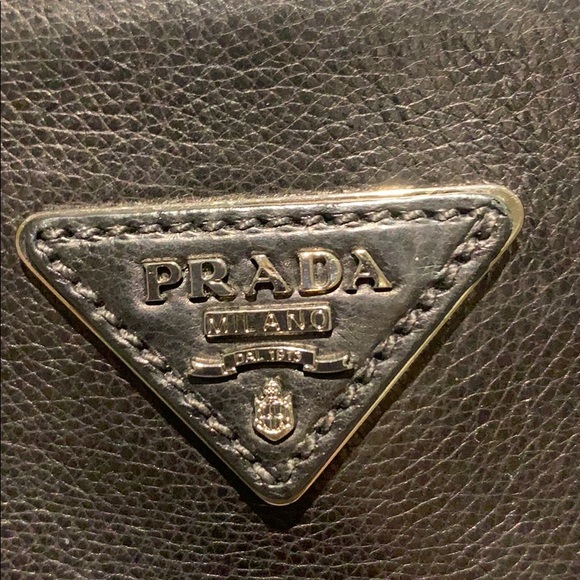 Prada top handle bag with cross body strap - Picture 3 of 8